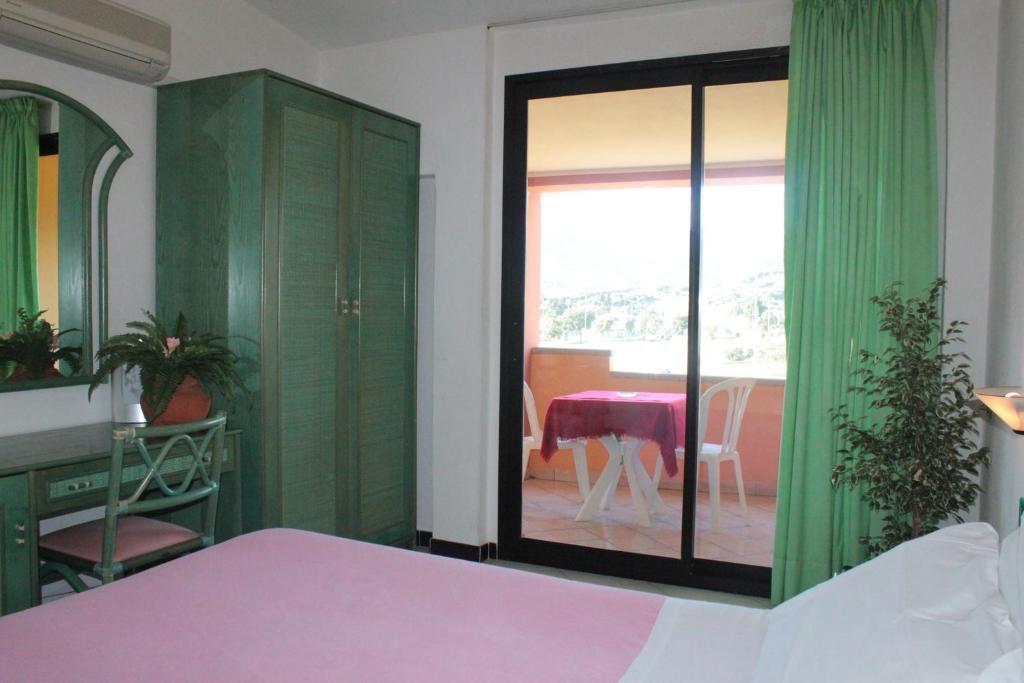 Hotel Blu Marlin Villasimius Habitación foto